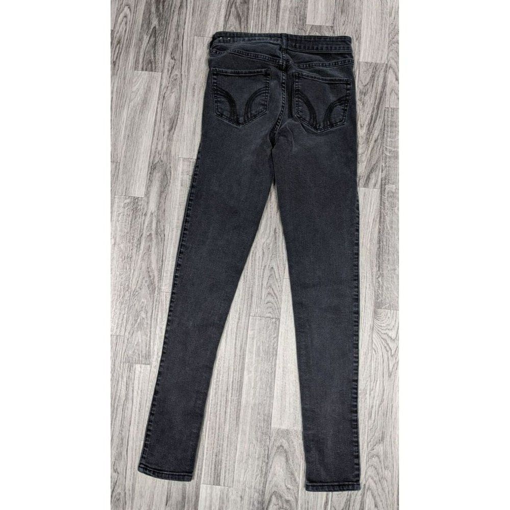 (3/$35) Hollister Size 3 R Embroidered Skinny Stretchy Black Grey Denim Jeans